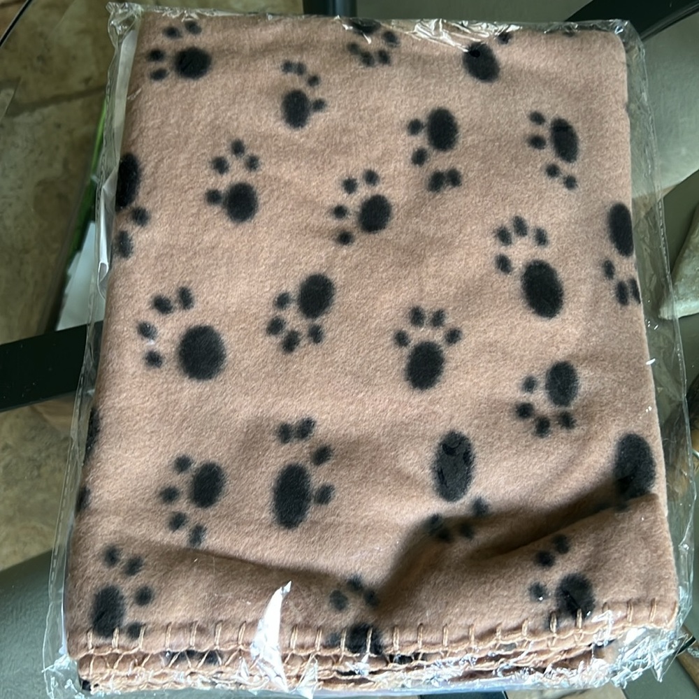 dog blanket w/foldable pet bowl & shoulder strap BUNDLE S/M
